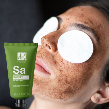 Salicylic Acid Exfoliator with Coffee, Walnut & Vitamin E 30ml - skinChemists