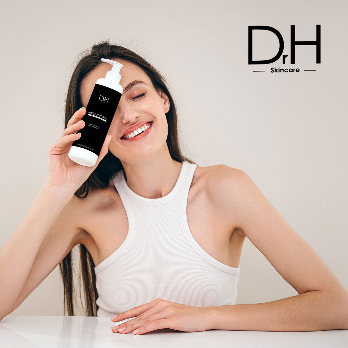 DRH118 Dr H Hyaluronic Acid Cleanser 200ml