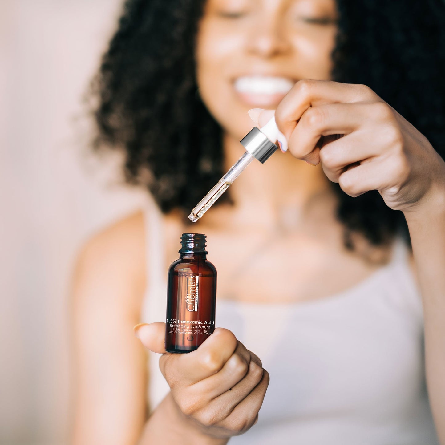 SC871 skinChemists 1.5% Transexamic Acid Balancing Eye Serum 15ml