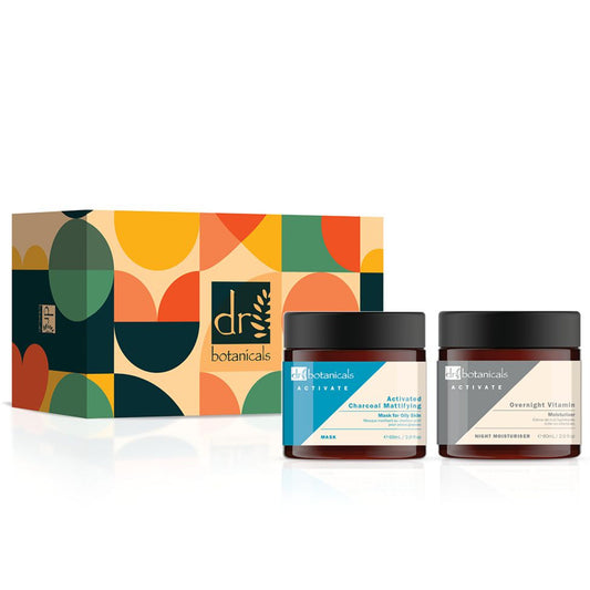 Charcoal Mask & Vitamin Moisturiser Anti-Ageing Kit
